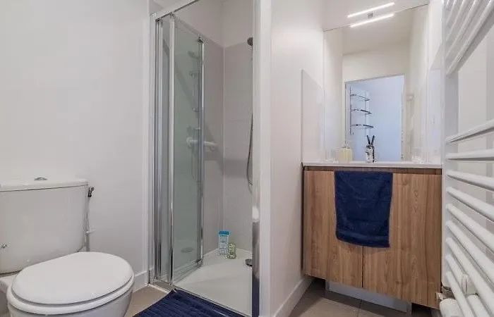 4 Etoiles Calme, 3 Chambres, Clim, Terrasse & Parking *